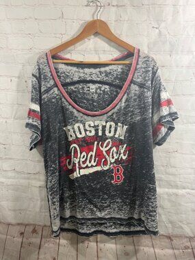 Women's New Era  Boston Red Sox Plus Size Space Dye Raglan V-Neck T-Shirt 2XL